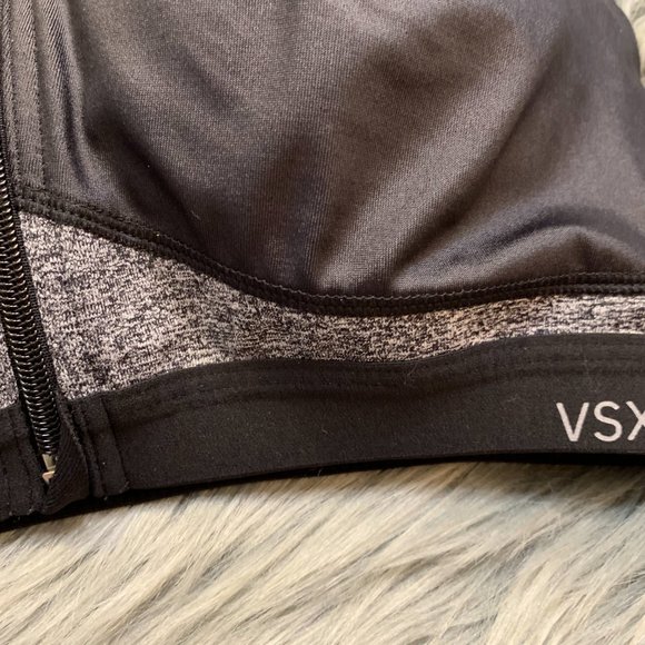 NWOT Victoria’s‎ Secret Knockout Sport Bra, 34C - Picture 3 of 11
